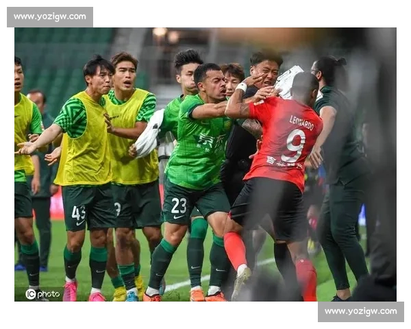 亚泰返长死磕国安:保级生死战需抢 3 分 亚泰返长死磕国安:保级生死战需抢 3 分